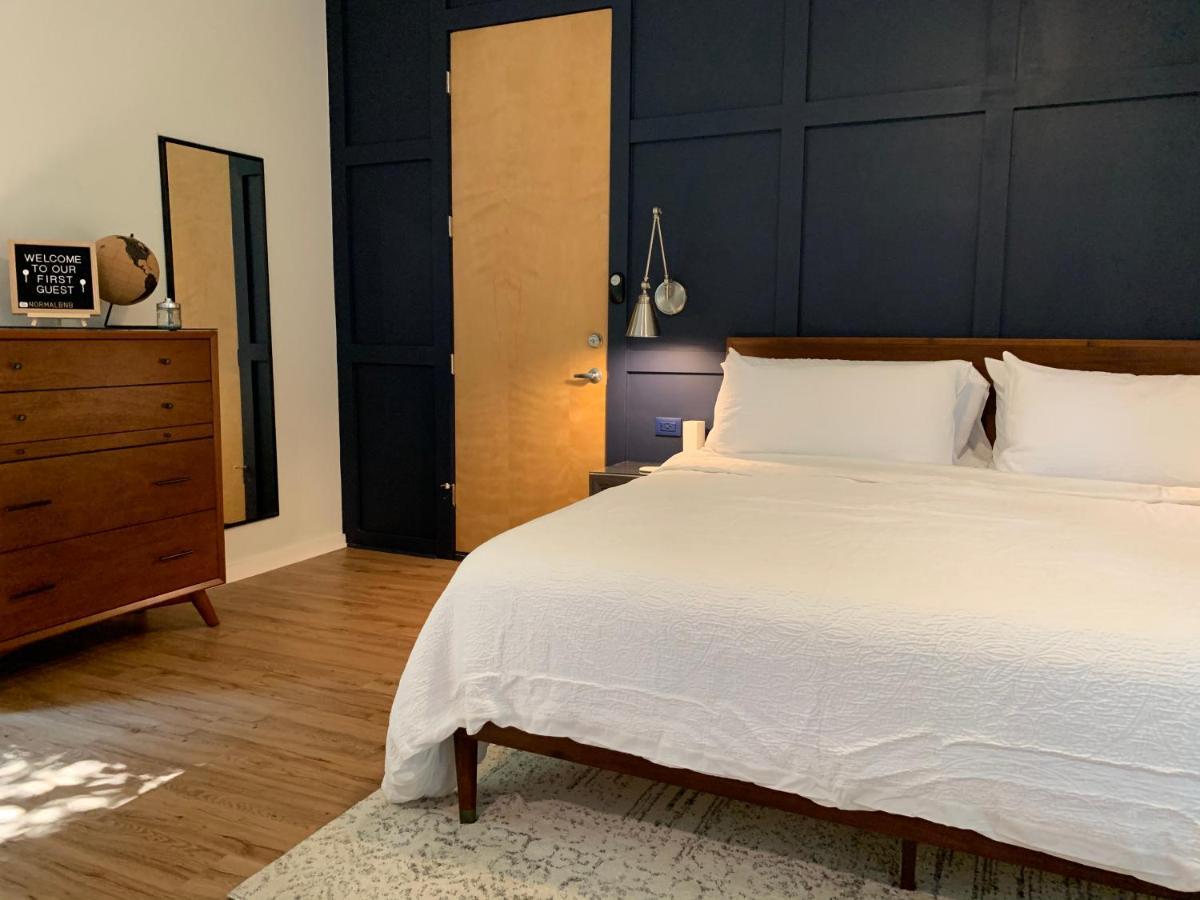 Normalbnb - 2 Blocks From Restaurants, Bars, Hospital Athens Bagian luar foto